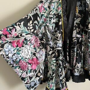 SHEIN Floral Kimono Dress - Black and Pink